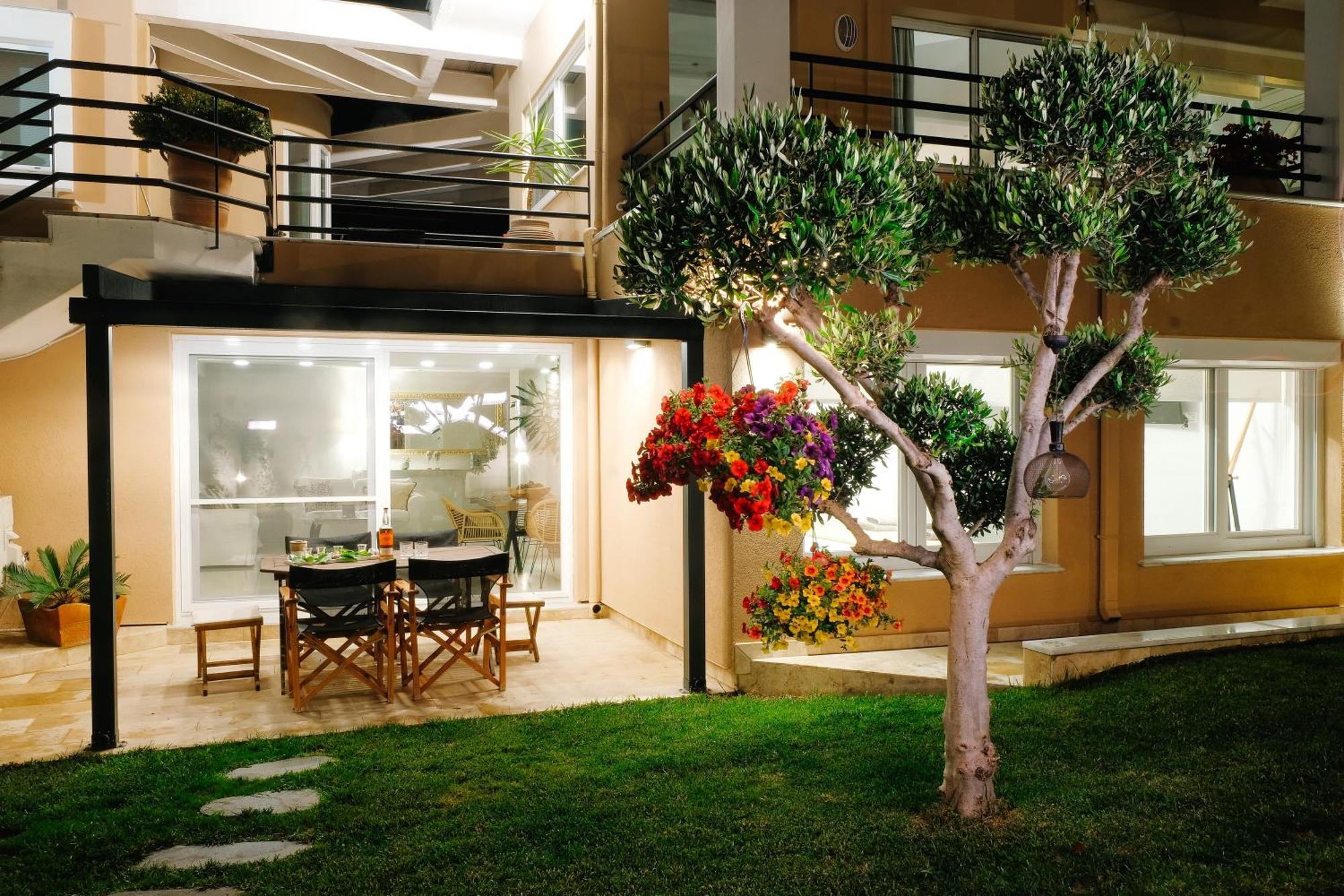Dioni Luxury House Nea Iraklitsa Exterior foto